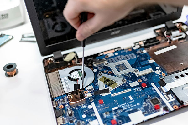 Laptop repair services